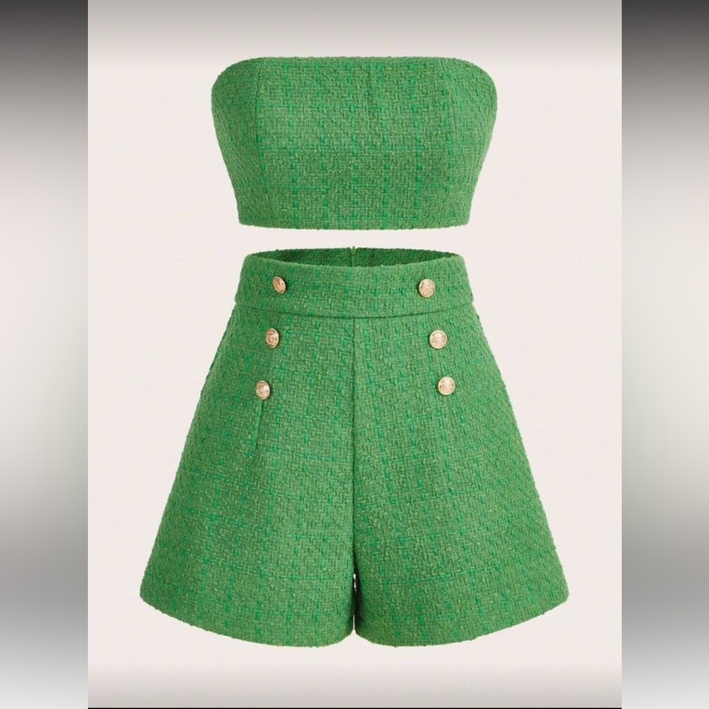 Elegant Green Women's Tweed Shorts & Bandeau Set